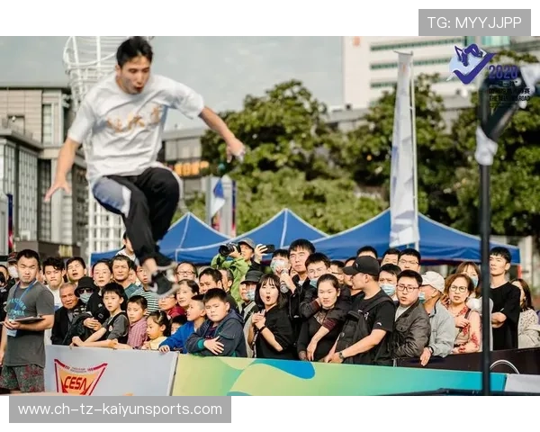 跑酷青年被城市文宣采用，街头文化正向合法化