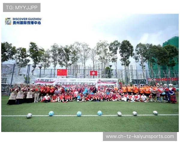 俱乐部启动球迷友好日 提供场馆参观体验，足球俱乐部友谊赛在哪里看